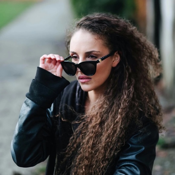 Black Sunglasses - Picture 5 of 12